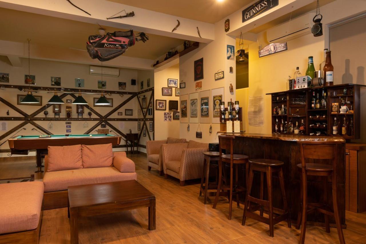 The Albatross, Kandy Дигана Екстериор снимка